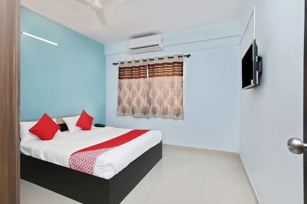 Oyo 29135 Breeze Inn