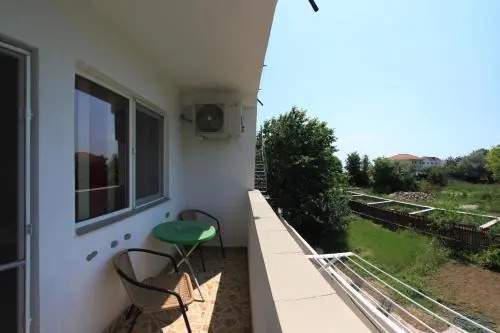 Panos
