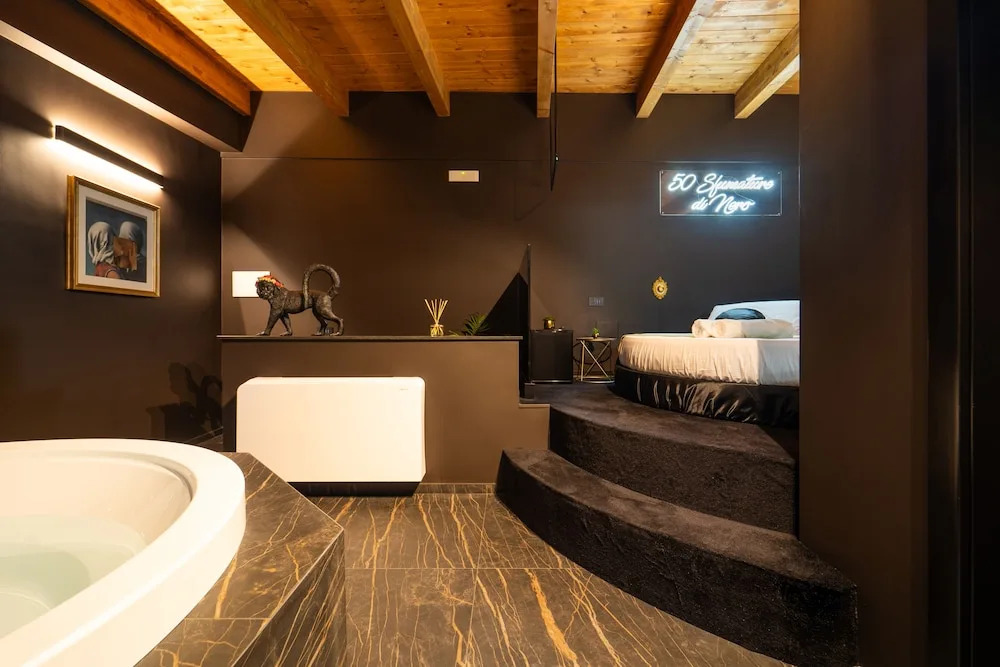 Cinquanta Sfumature Luxury Suites