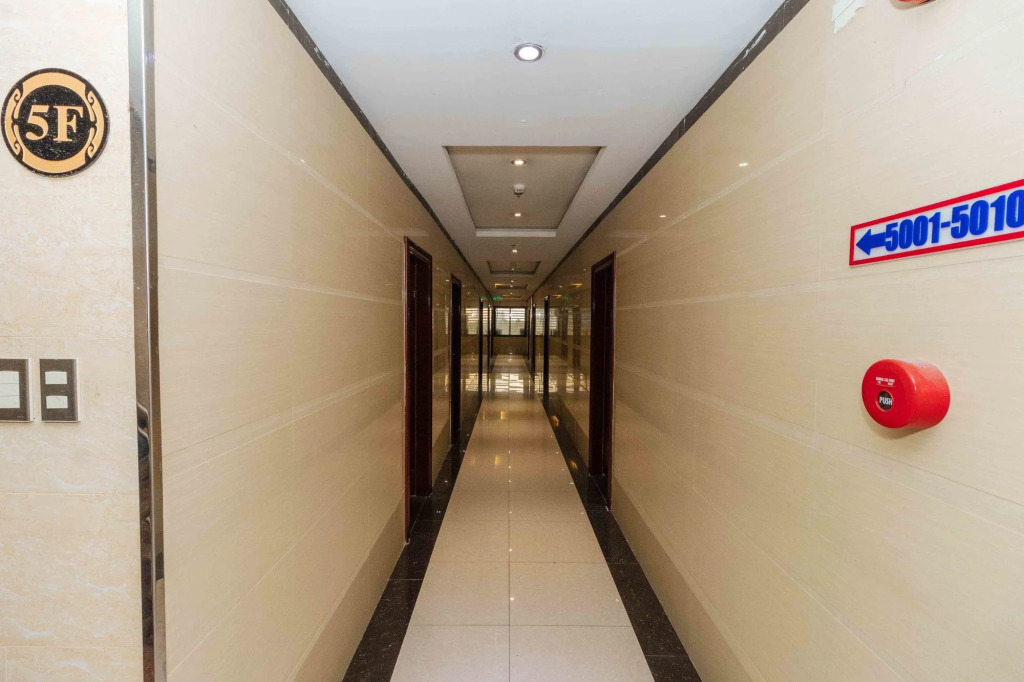 RedDoorz at Winter Hotel Araneta