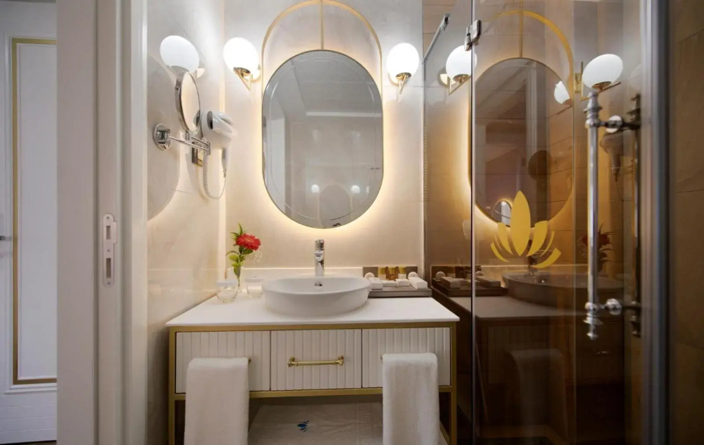 Отель Elysium Green Suites