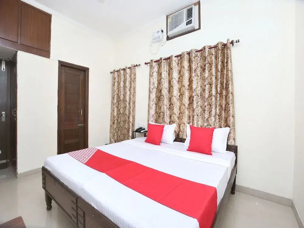 Satyam Home Stay By OYO Rooms