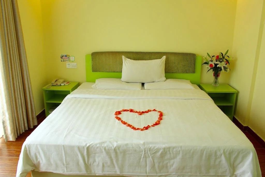Sanya Hi You Hotel