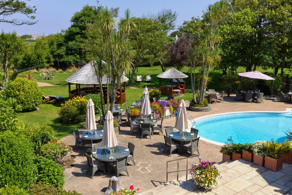 The Farmhouse Hotel and Restaurant