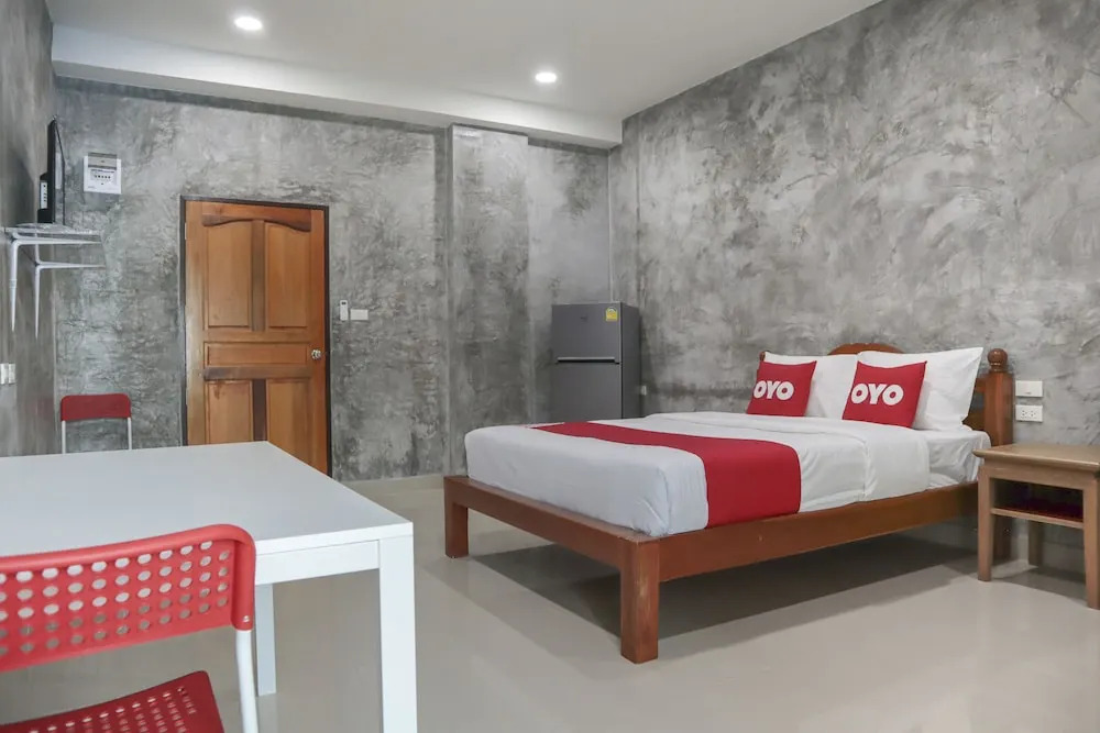 OYO 958 The Airport Residence