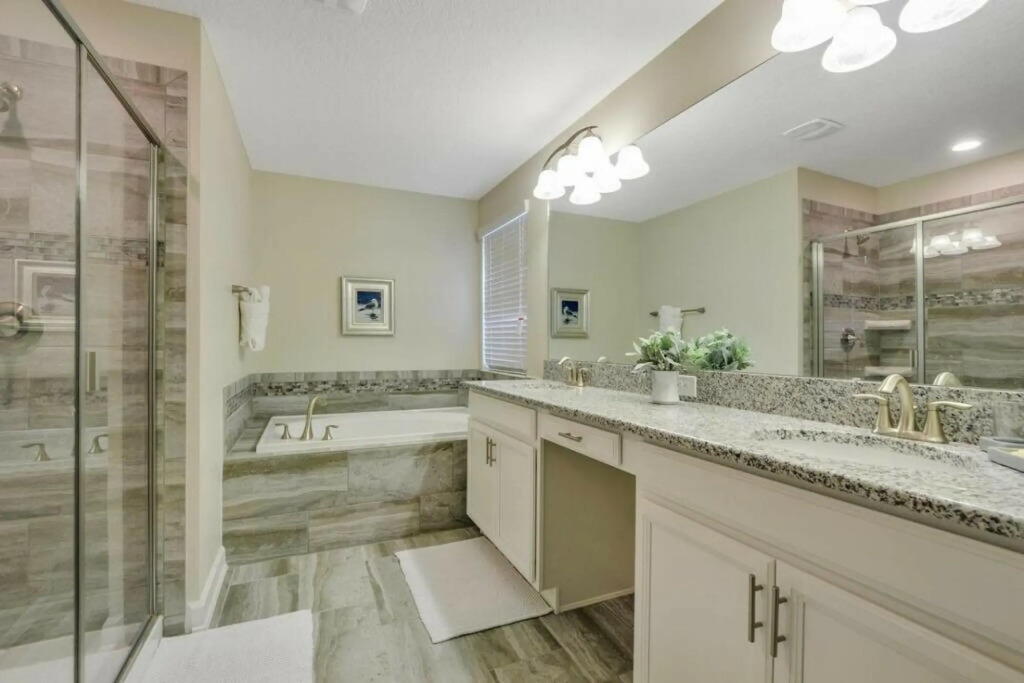 Fully Renovated 6BDR HomeChampions Gate Resort