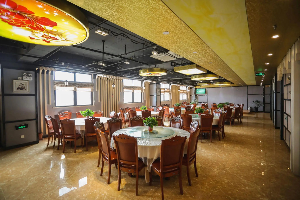 Home Inn Subai Cloud Hotel (Hefei South High Speed Railway Station)