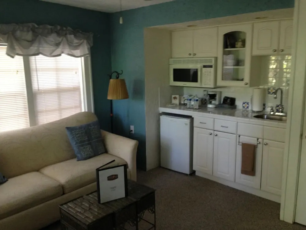 Mango Inn Bed and Breakfast