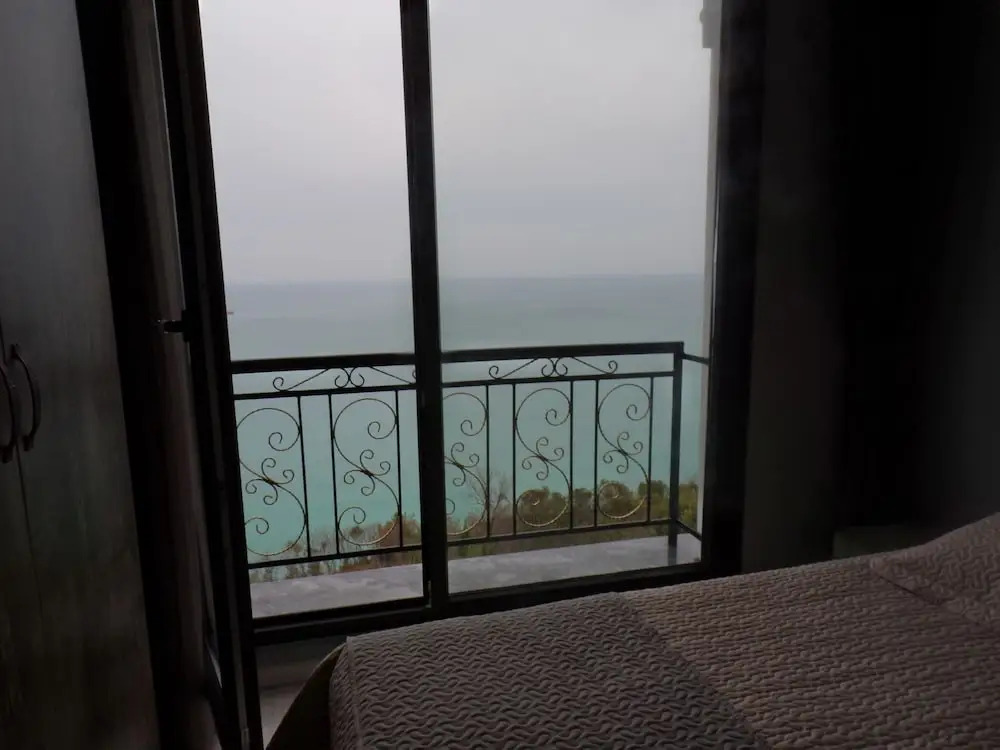 Beyaz Otel Gerze