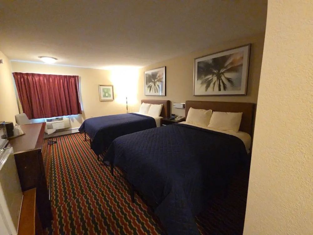 Chesaning INN & Suites