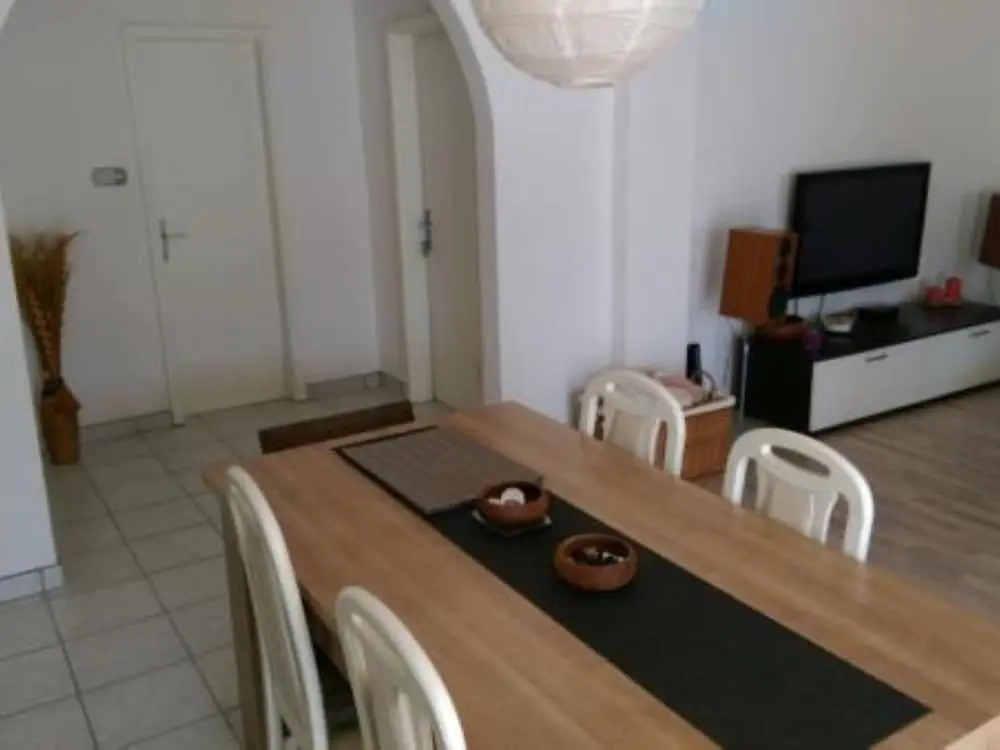 Lovely Apartment in Pirovac With Balcony