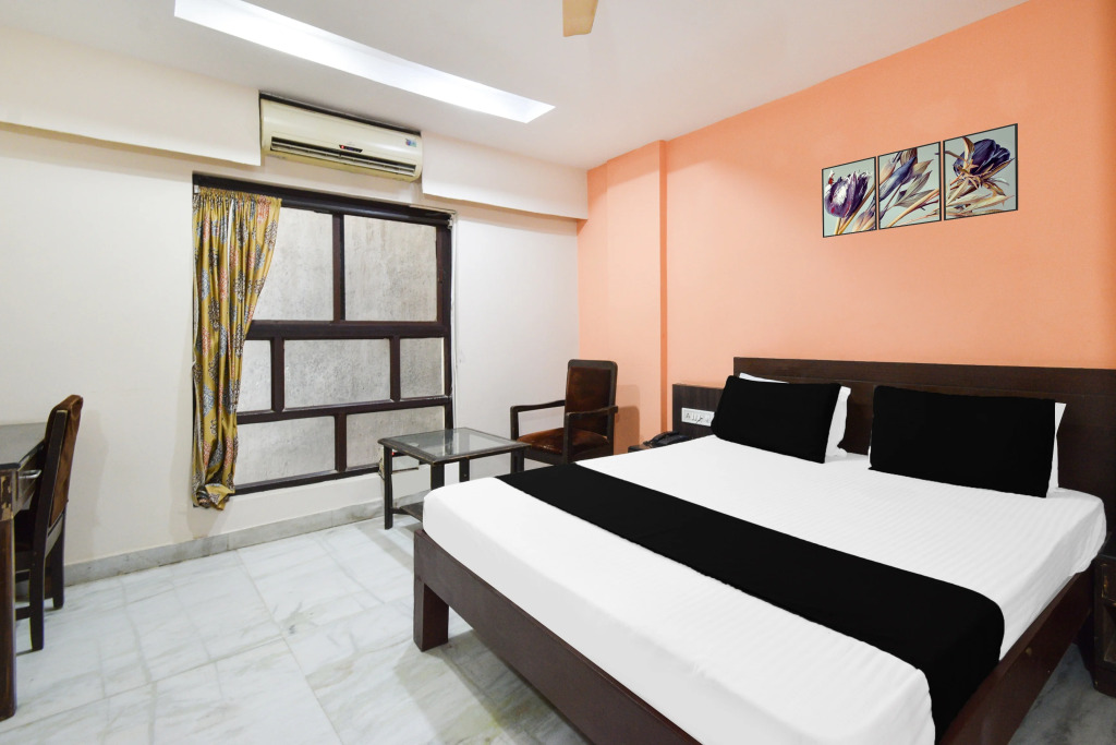 Townhouse OAK Secunderabad Near Railway Station Formerly Hotel Brahma