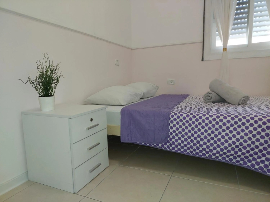 magical apartment close to the Baha'i Gardens