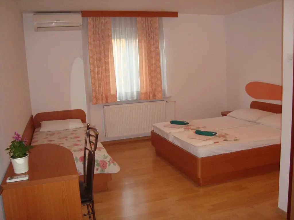 Guesthouse Koprivec
