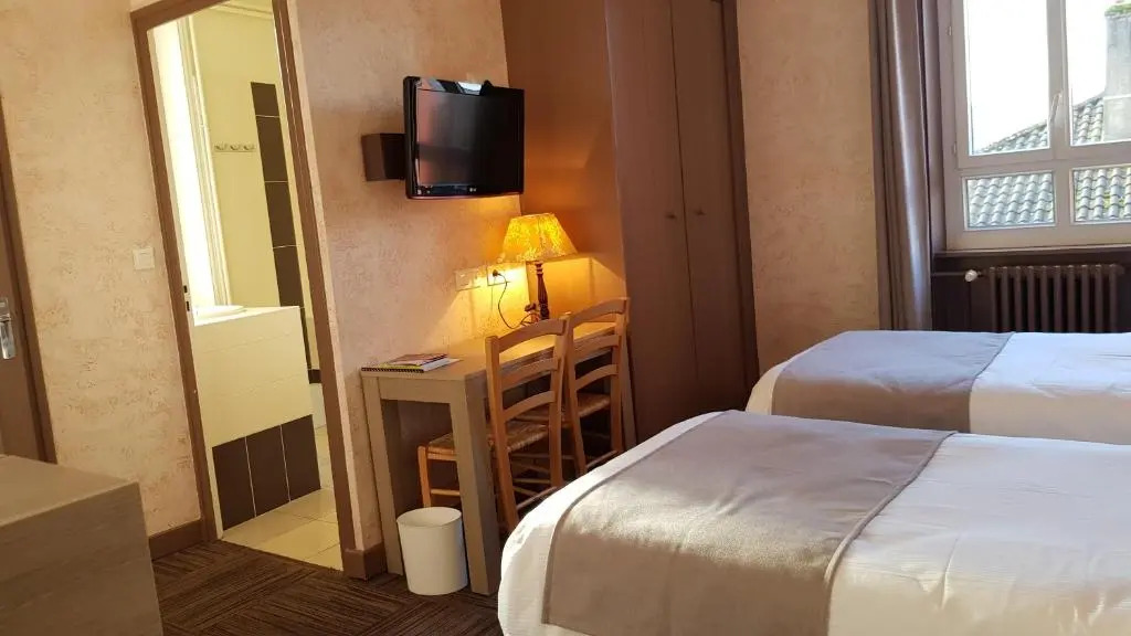 Hostellerie dHéloïse Logis