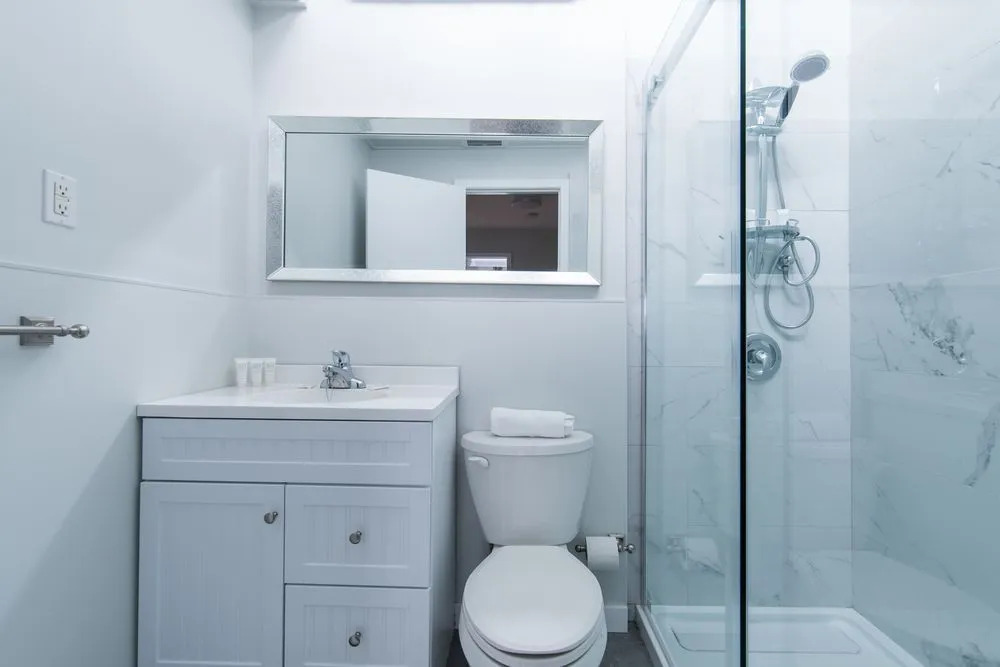 Bi-Level 3BR in Little Italy by Sonder