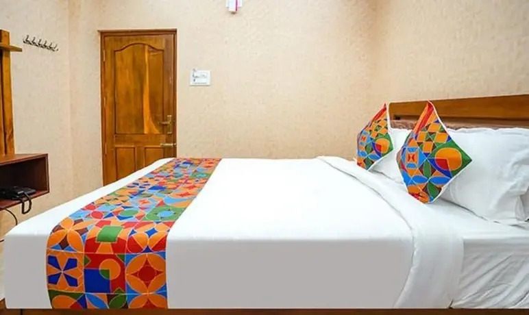 Hotel O Eswar Residency