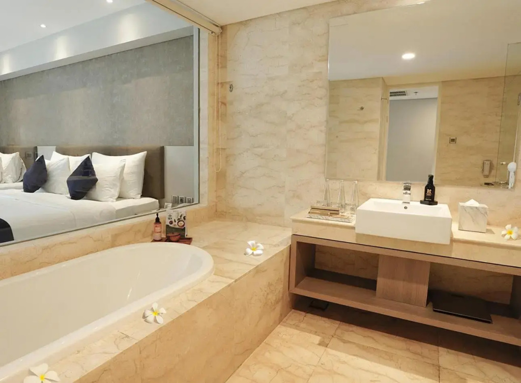 Platinum Hotel Jimbaran Beach Bali