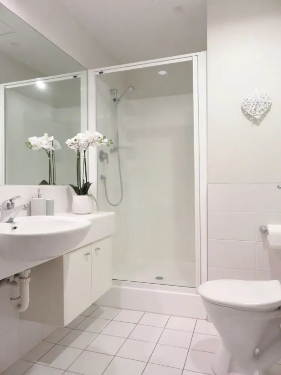 Luxury Apartment at Hobson Gardens