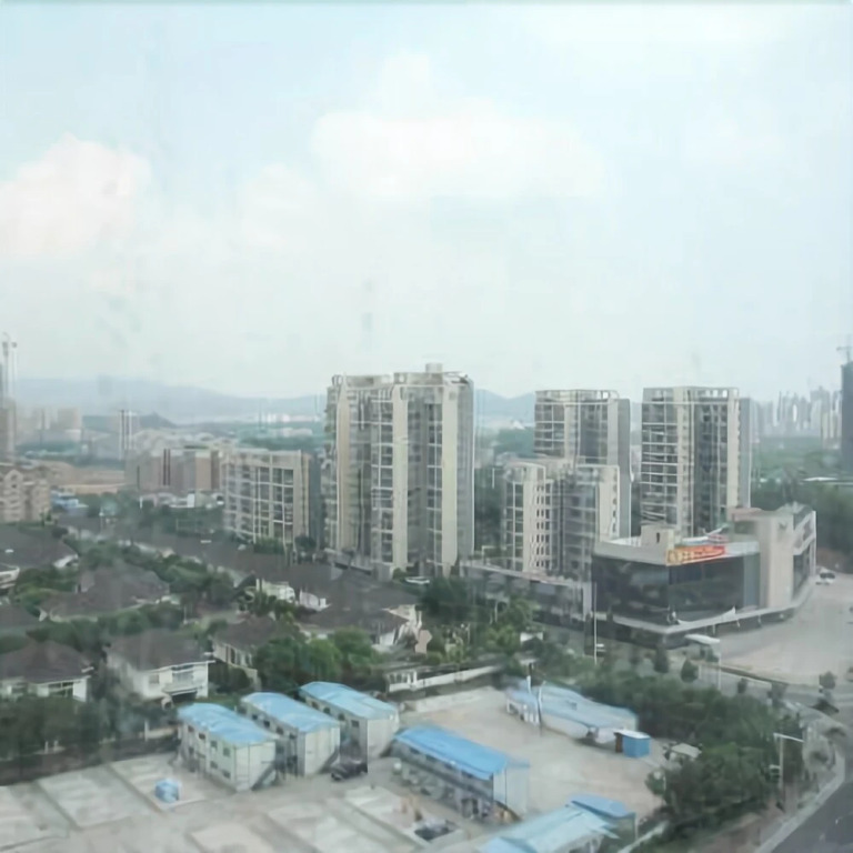 2513 Serviced Apartment