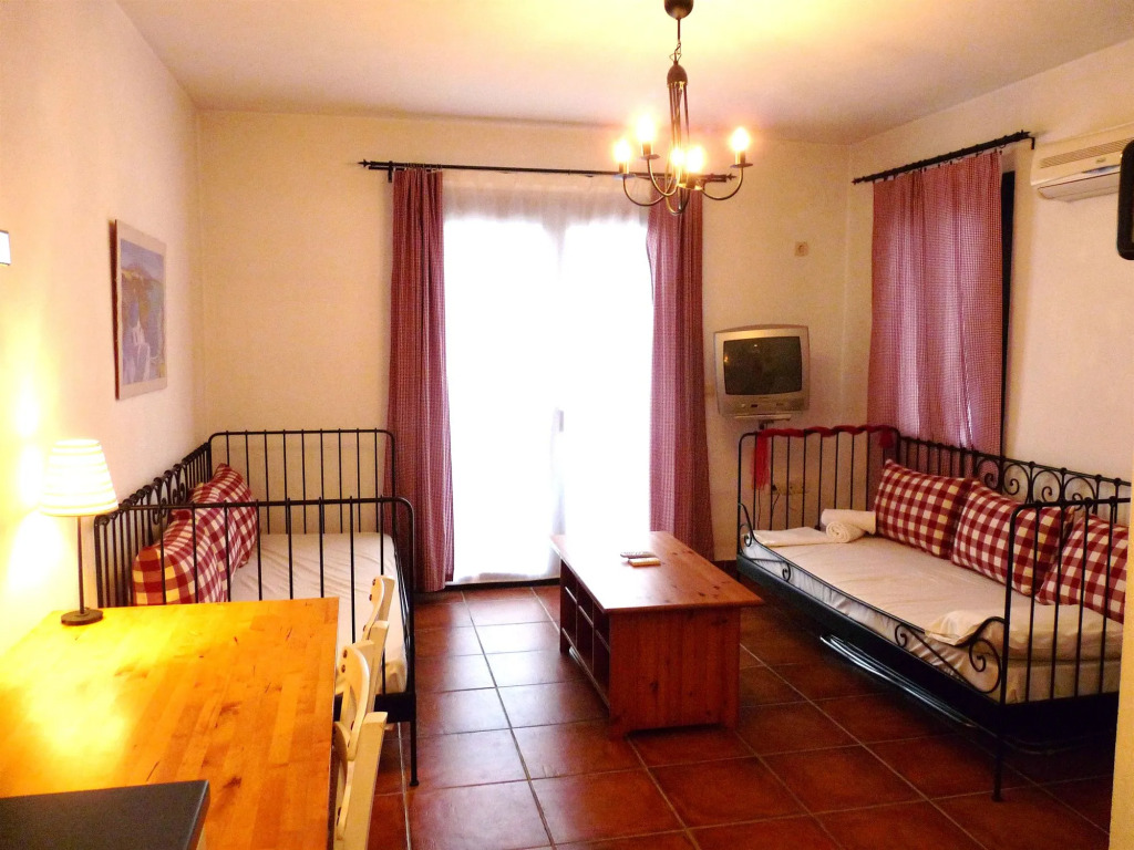 Paradisia Suites