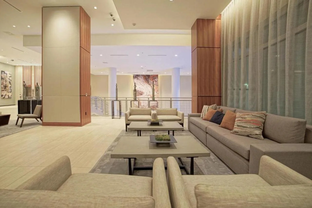 AC Hotel by Marriott Fort Lauderdale Airport