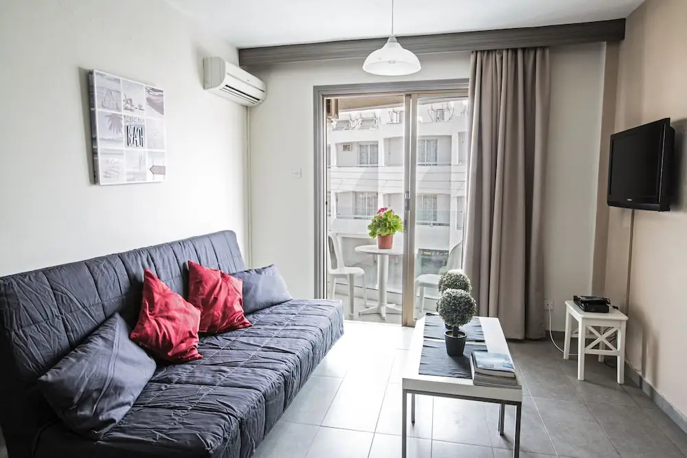 Ayia Napa Holiday Apartment So4