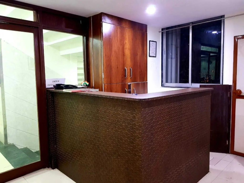 Hotel Shubham Vile Parle