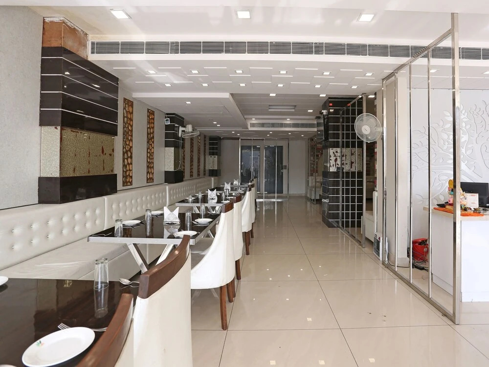 Townhouse OAK Hotel Arnavya