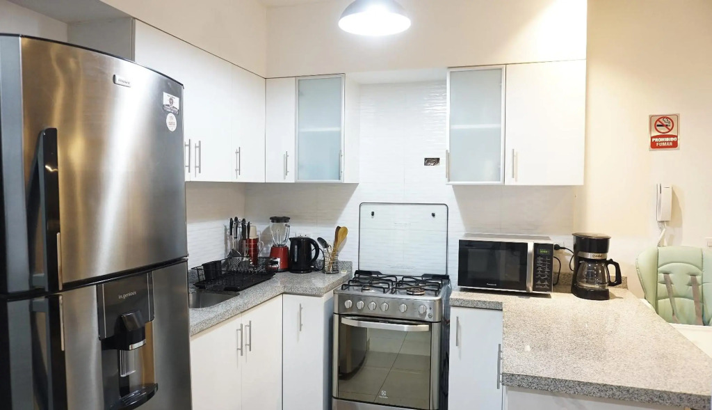 Casa Pillqu APARTAMENTOS PRIVADOS - 10min del Aeropuerto Lima PE