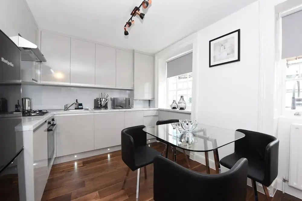 Charming & Modern Apartments near Oxford Circus London