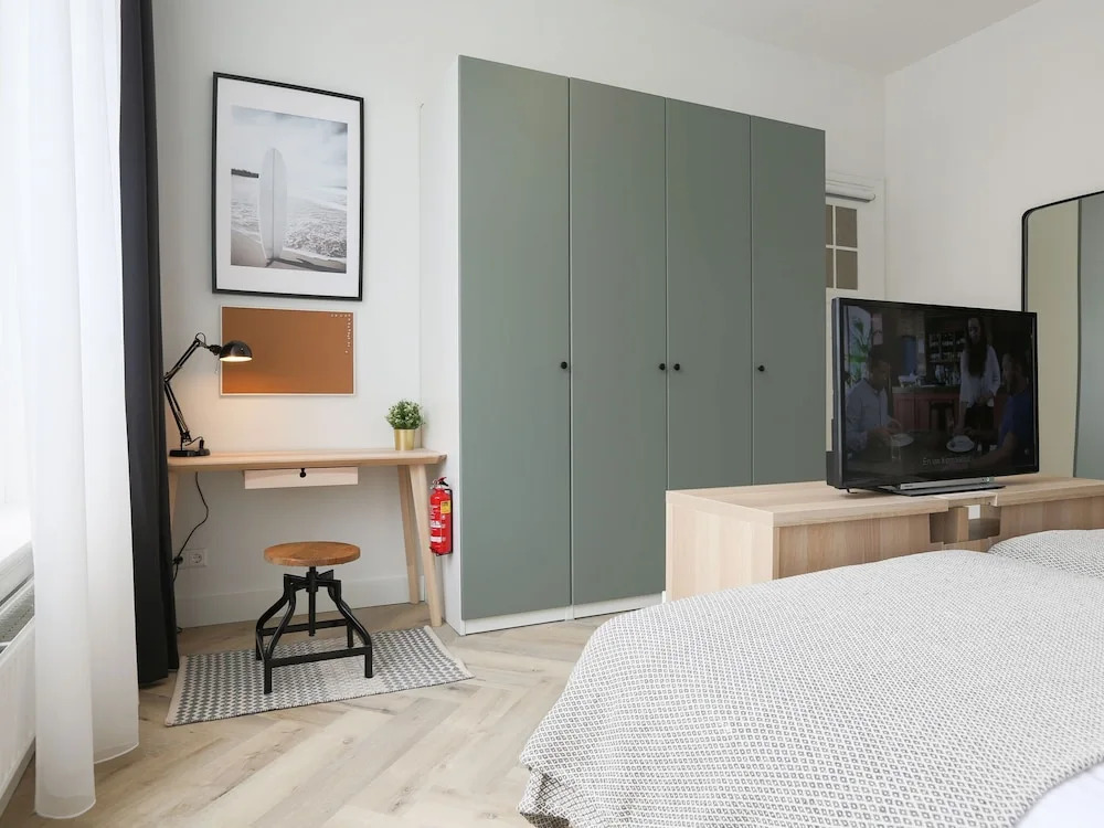 Chic Holiday Home in Scheveningen With Garden