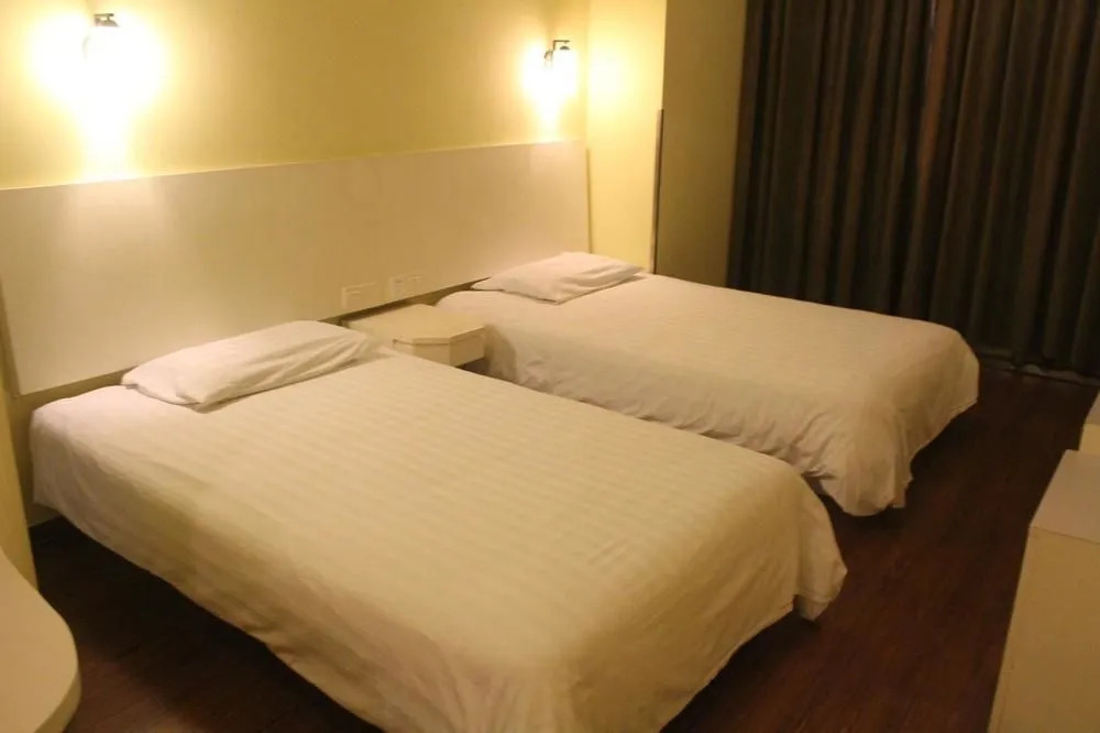 Guangzhou Motel - 168 Zhujiang New Town