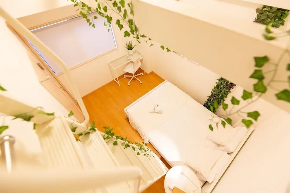 Station & White Osaka station 4BR luxury house