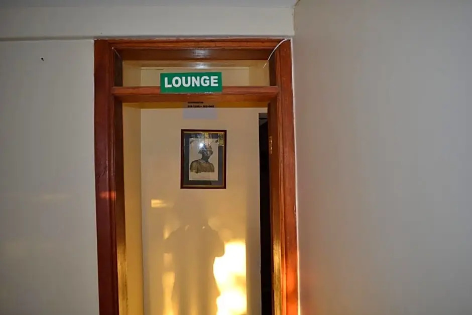 Olerai Hotel