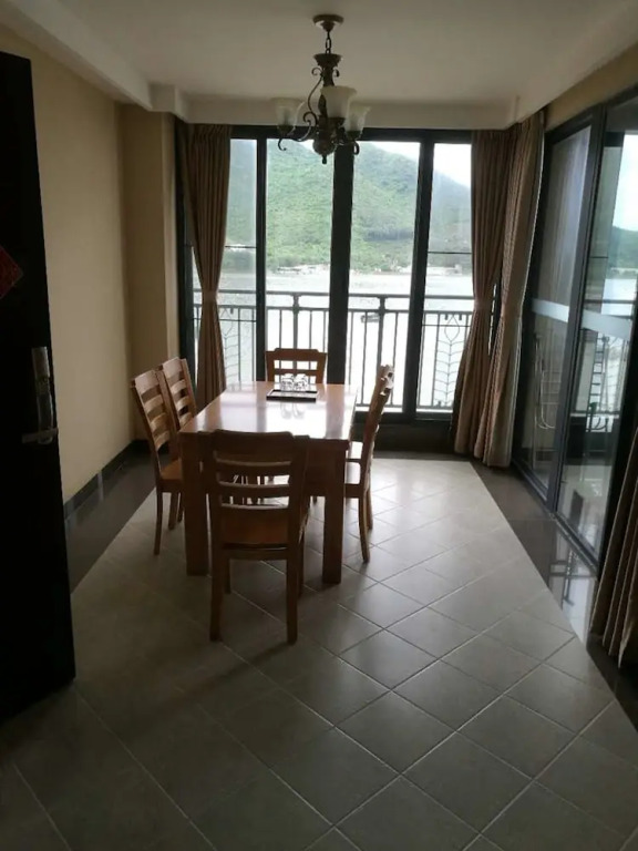 Ban Dao seaview apartments