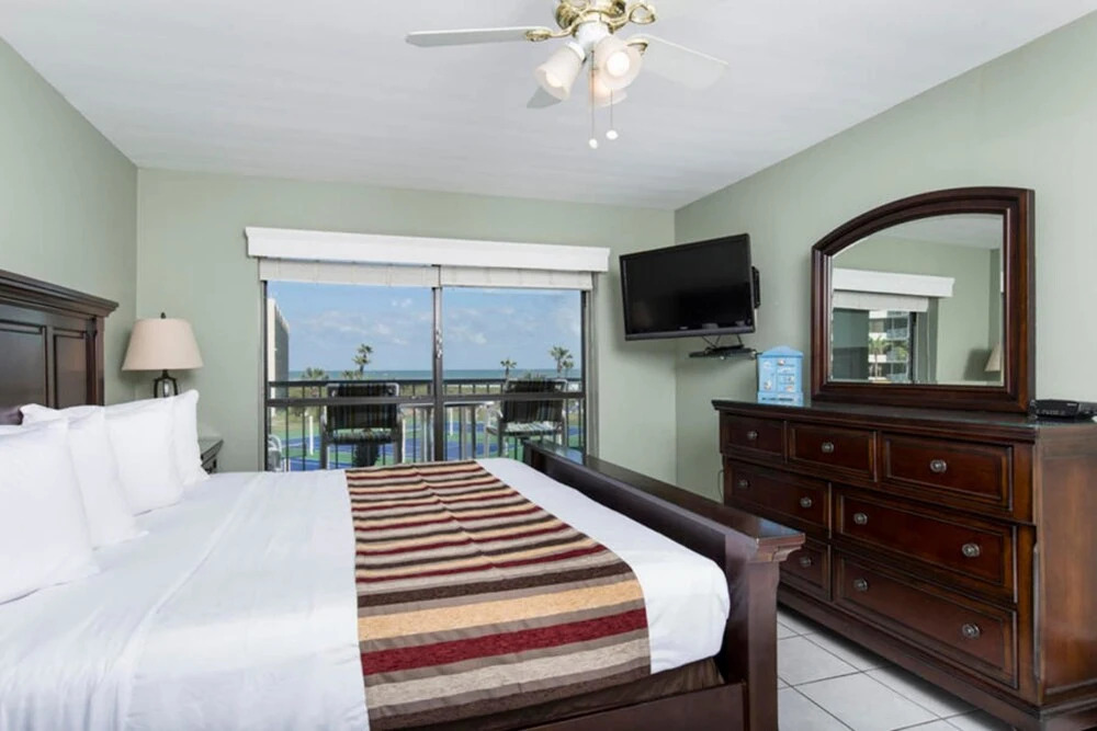 Saida IV Condominium 304