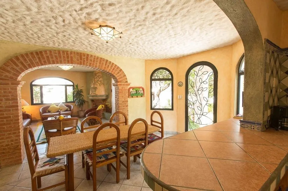 La Casa del Pirul - Boutique Villas Xichu
