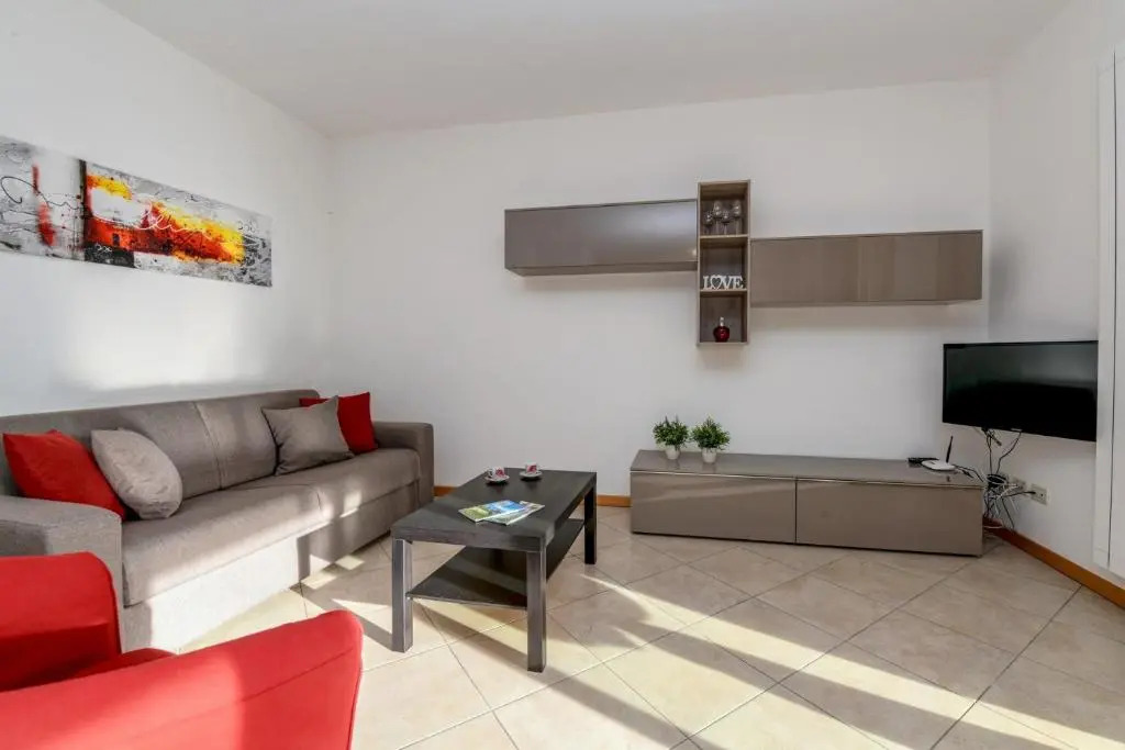 8 Garden Vistalago