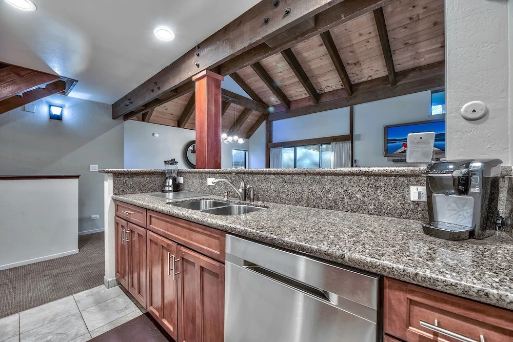 Instagrammable Townhome Steps From Lake Tahoe â€“ Sleeps 10! 4 Bedroom Townhouse by RedAwning