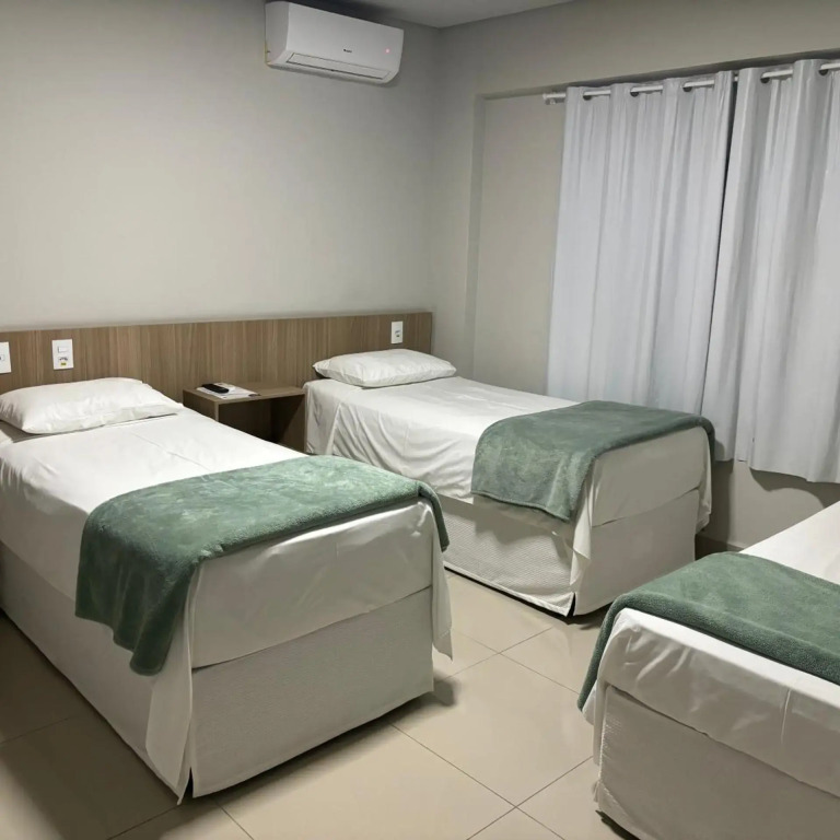 Mahle Hotel - BR 116, km 48