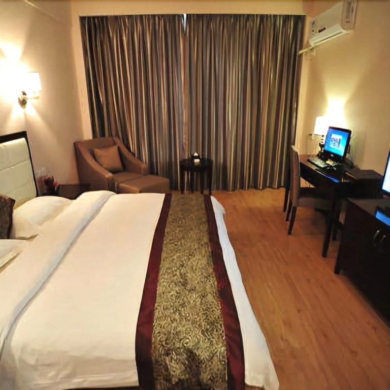 Hongfuda Business Hotel