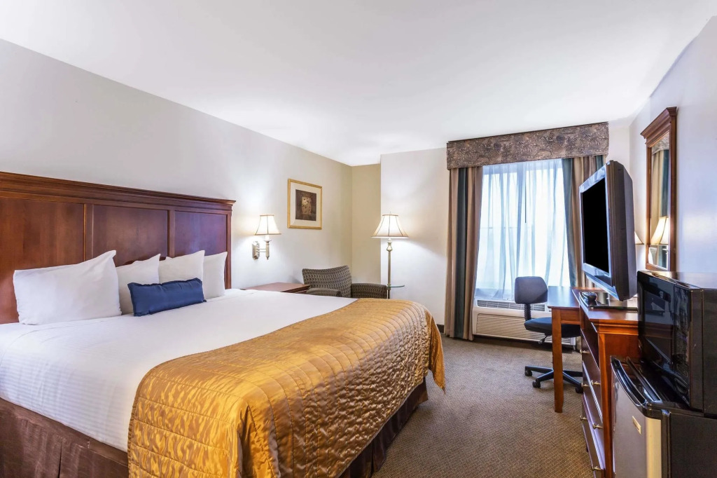 Red Roof Inn & Suites Houma
