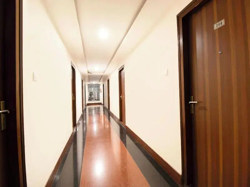 FabHotel Eden Stay - Nr US Consulate General Hyderabad
