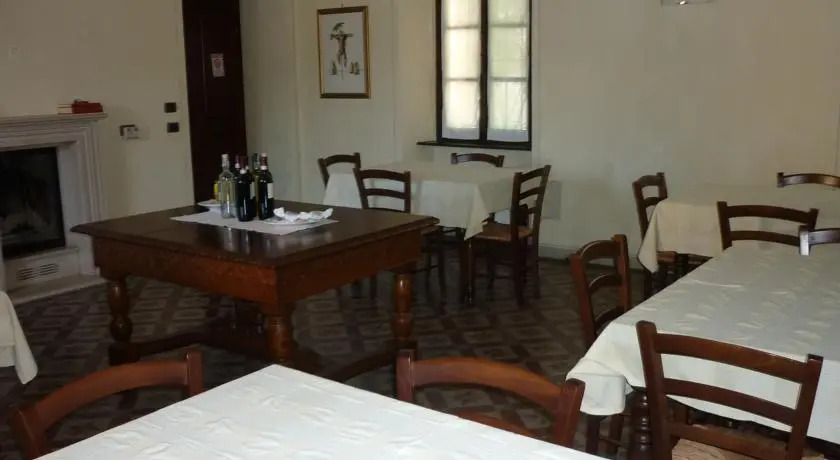 Cascina La Carlotta