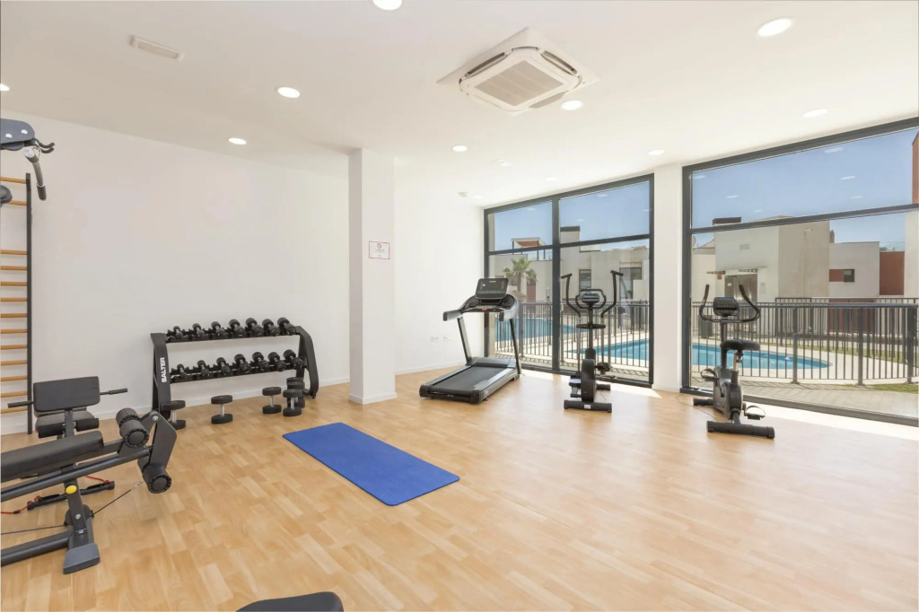 Boa in Fuengirola with 3 bedrooms and 2 bathrooms