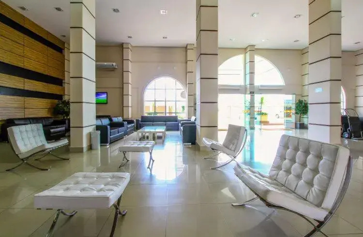 Diroma Exclusive - Piscinas 24 horas, sauna, estacionamento grátis!!!