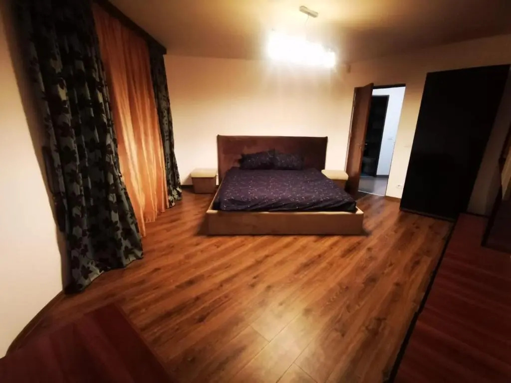 L&A apartments - Spitalul Judetean