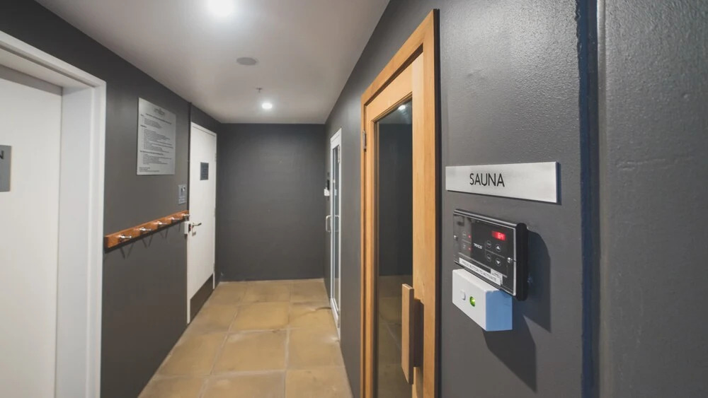 2 Bed Brisbane Resort Apartment