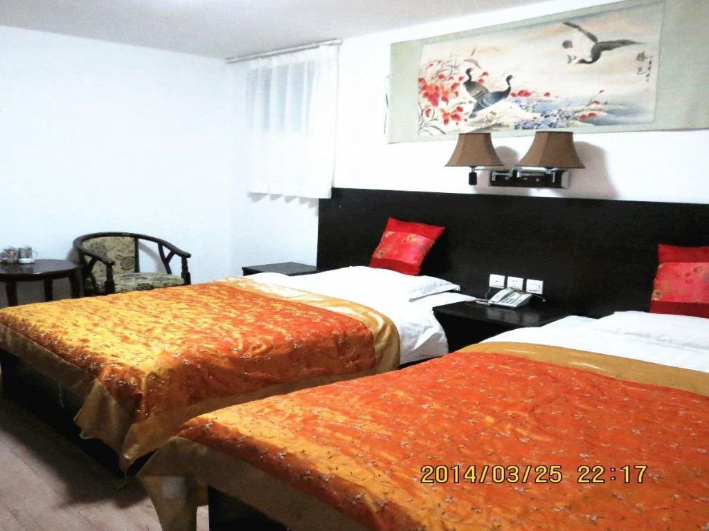 N.E. Hotel